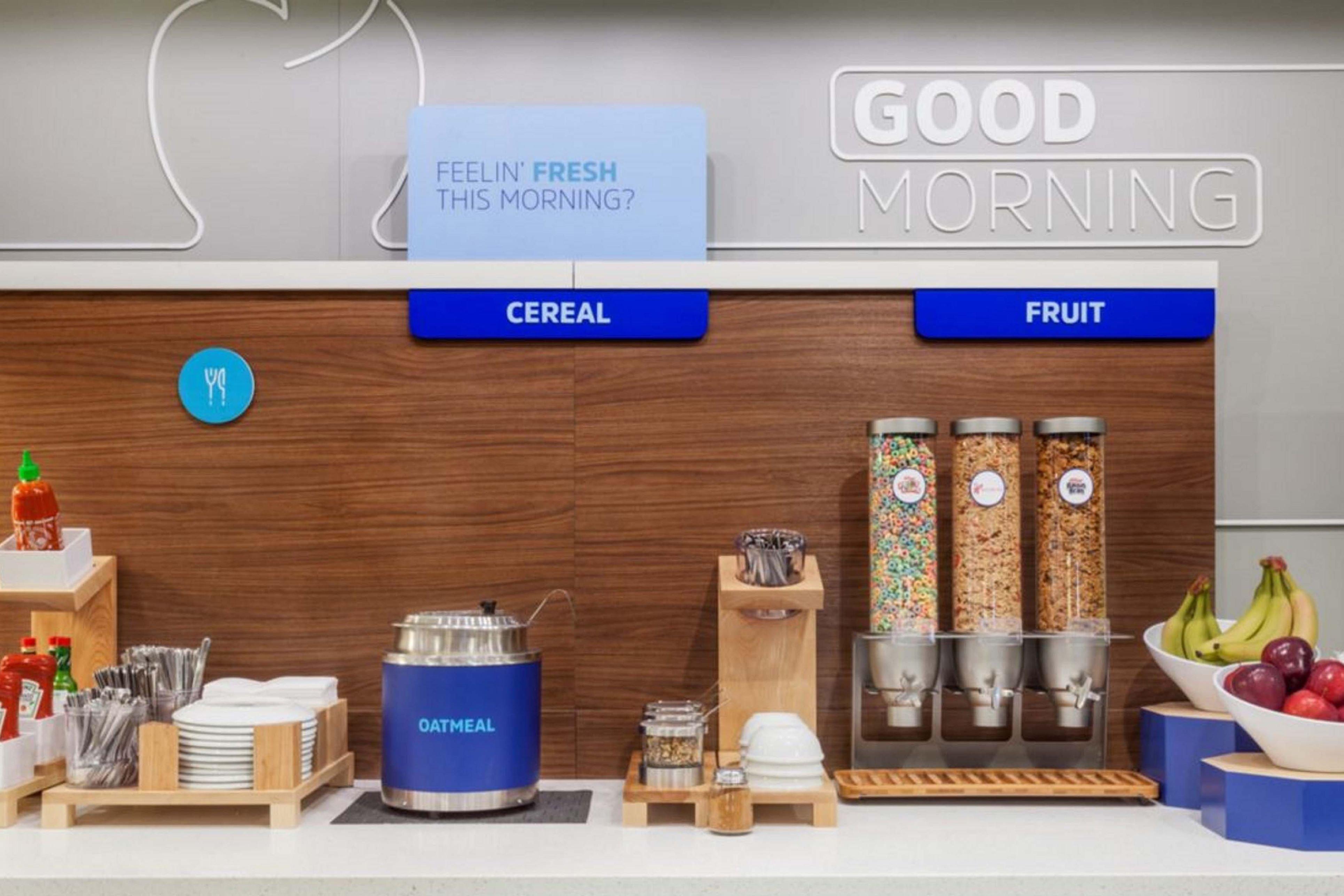 Holiday Inn Express & Suites Atlanta Perimeter Mall Hotel By Ihg Sandy Springs Eksteriør bilde