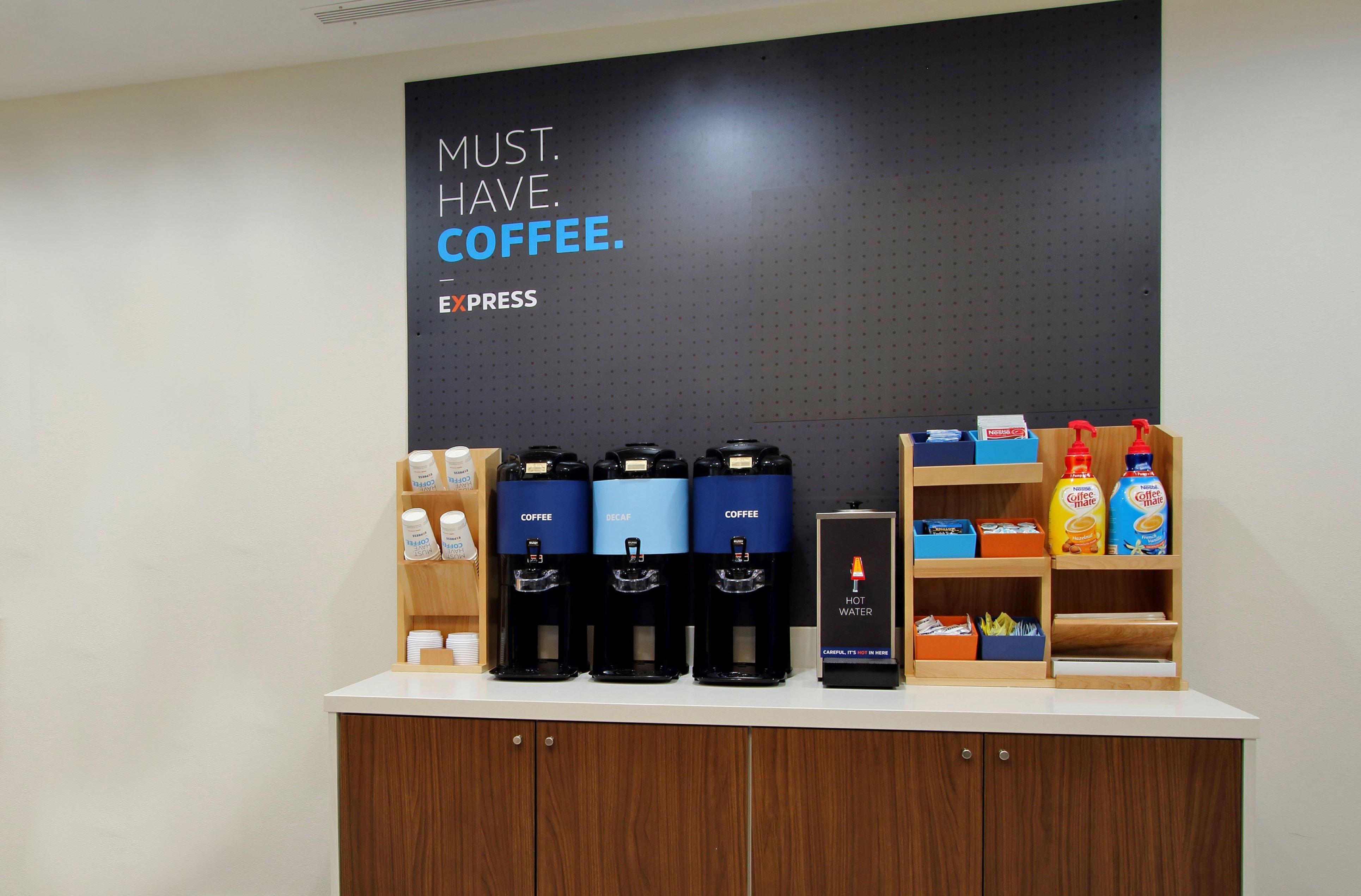 Holiday Inn Express & Suites Atlanta Perimeter Mall Hotel By Ihg Sandy Springs Eksteriør bilde