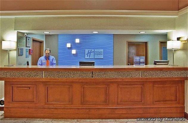 Holiday Inn Express & Suites Atlanta Perimeter Mall Hotel By Ihg Sandy Springs Interiør bilde
