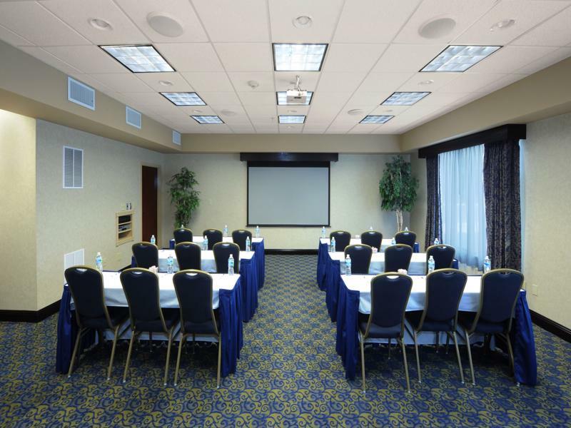 Holiday Inn Express & Suites Atlanta Perimeter Mall Hotel By Ihg Sandy Springs Eksteriør bilde