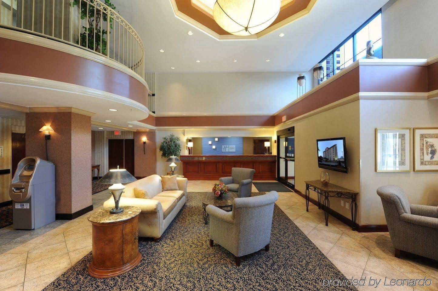 Holiday Inn Express & Suites Atlanta Perimeter Mall Hotel By Ihg Sandy Springs Eksteriør bilde